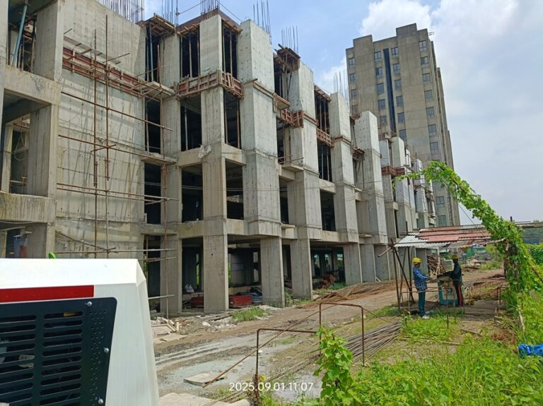 Tower: Sagar 8B: 4th floor Slab casting completed 